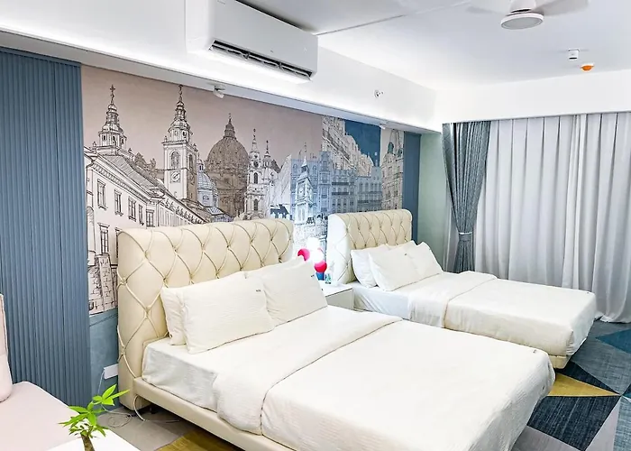 Apartment Lovely Penthouse Near Airport, Of Dreams 8pax *